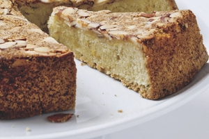 Almond & Olive Oil Cake